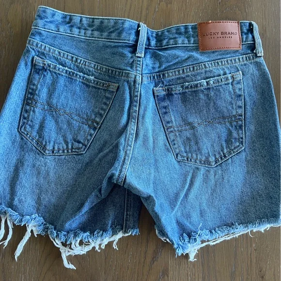 Lucky Brand Jean shorts - Picture 3 of 3